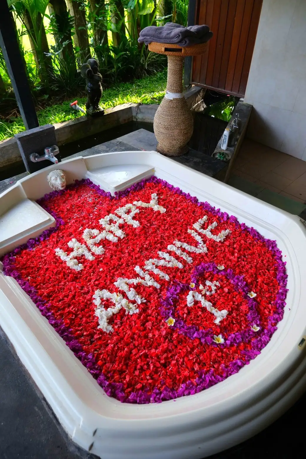 flower bath in ubud