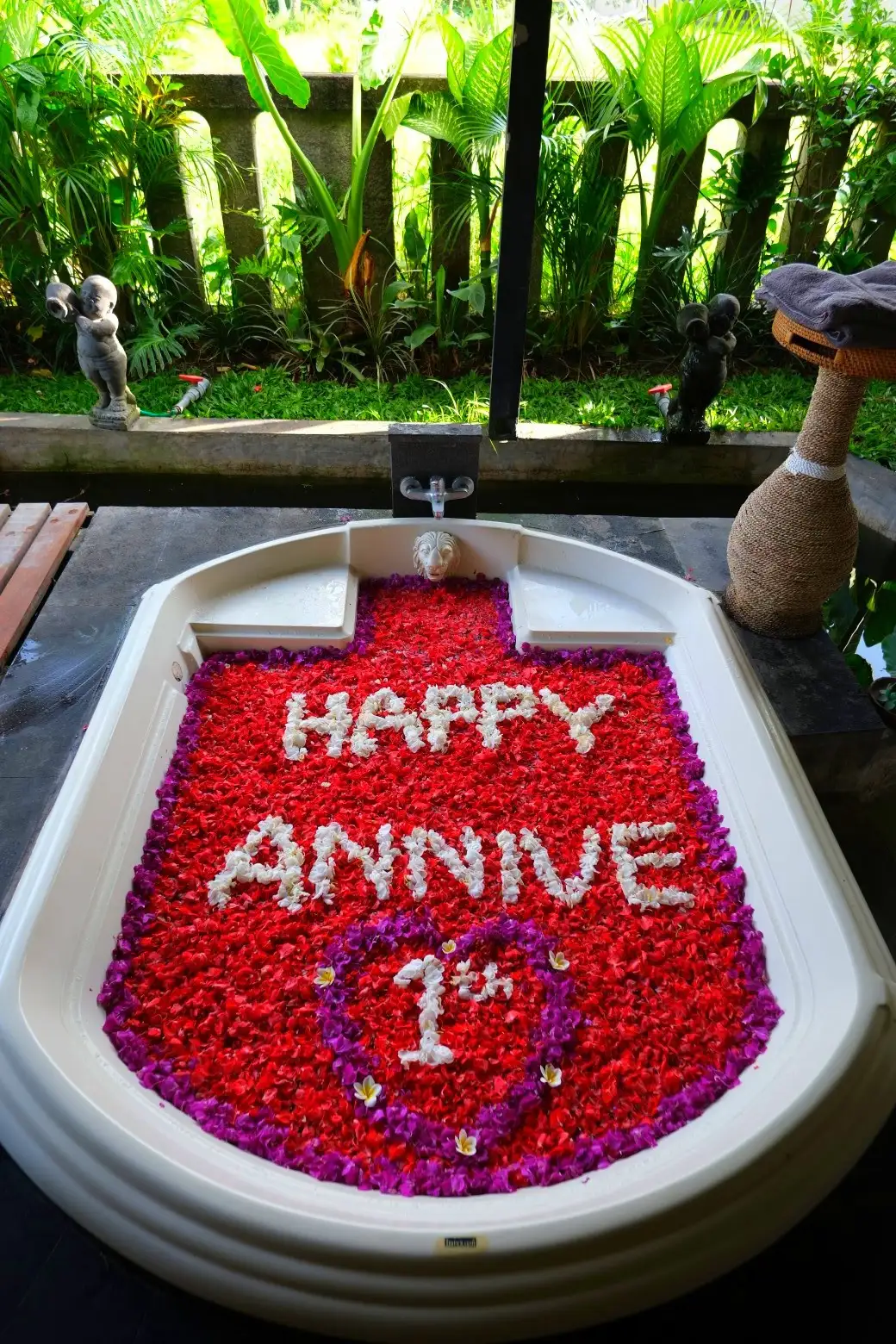 flower bath in ubud